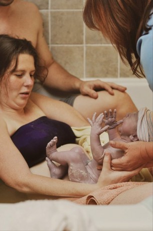 birth center midwife birth